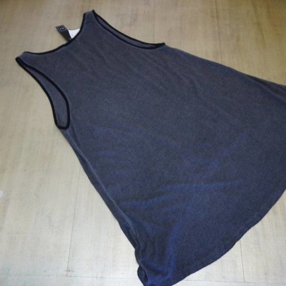 Michelle by comune Gray and black high low tank medium - Picture 5 of 7